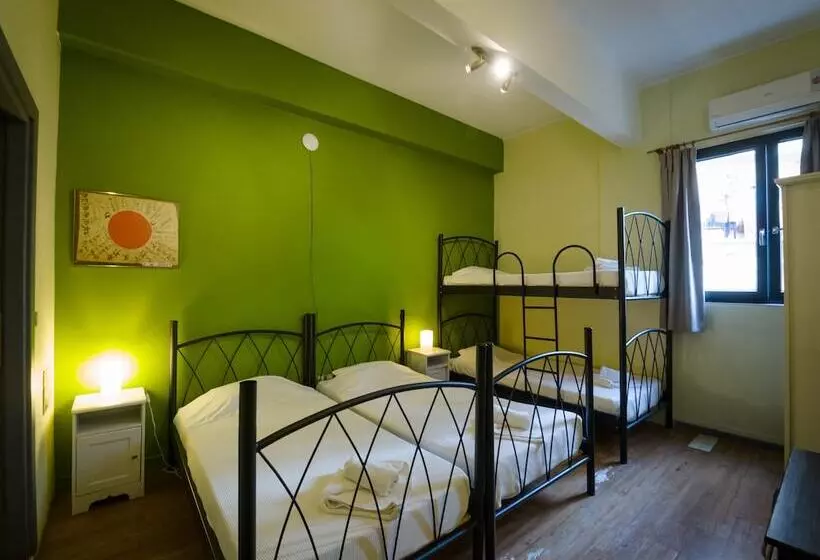 اتاق استاندارد سه نفره, Rentrooms Thessaloniki