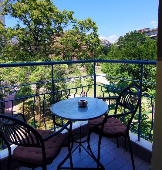 غرفة قياسية مزوَّدة بشُرفة, Rentrooms Thessaloniki