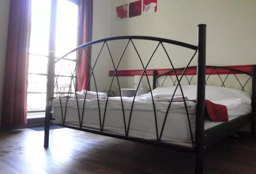 اتاق استاندارد با بالکن, Rentrooms Thessaloniki