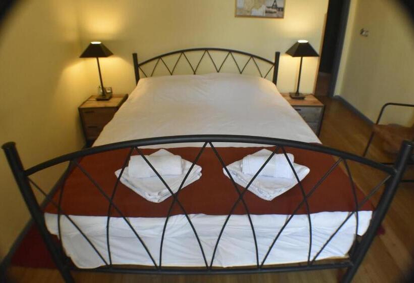 غرفة قياسية مزوَّدة بشُرفة, Rentrooms Thessaloniki