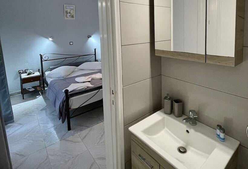 スタンダードトリプルルーム, Villa Agas