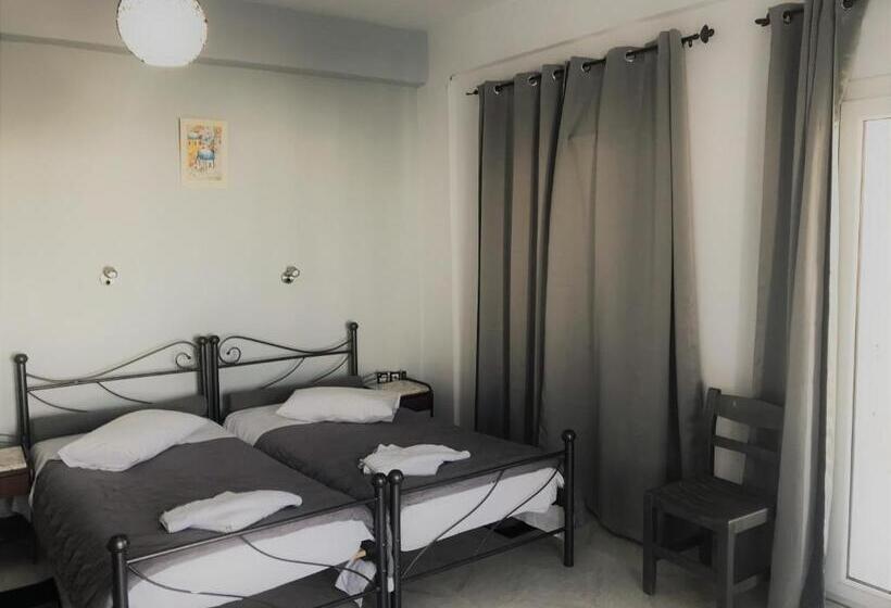 スタンダードトリプルルーム, Villa Agas