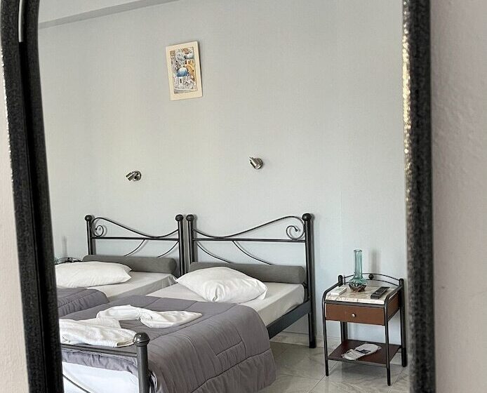 スタンダードトリプルルーム, Villa Agas