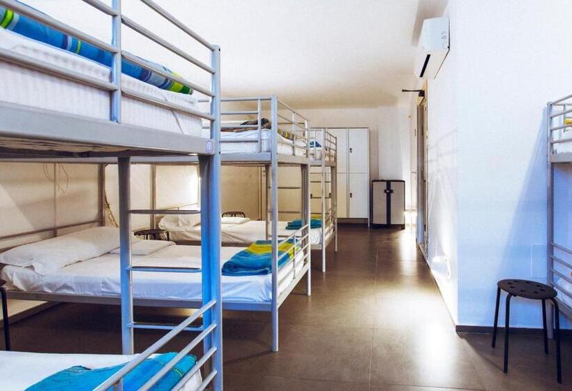 מיטה בחדר משותף, Lol Hostel Siracusa