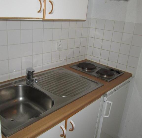 Номер Комфорт, Top Motel