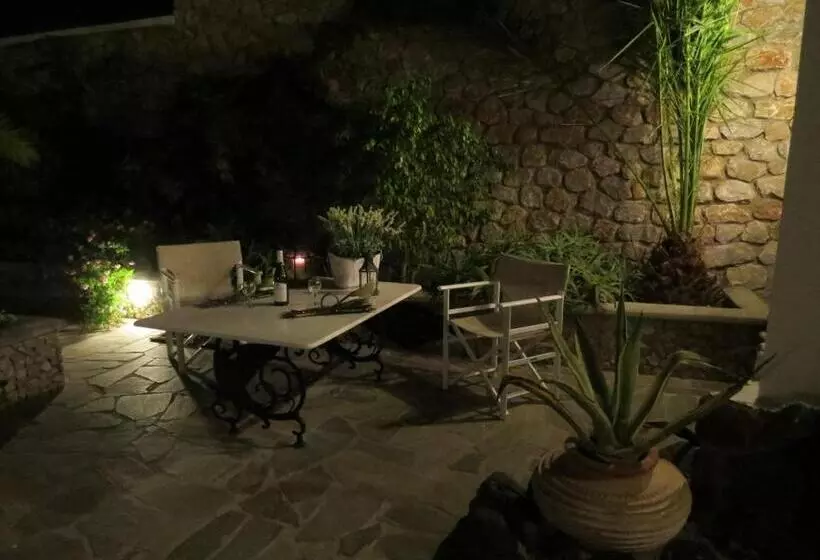 スタンダードシングルルーム, Villa Manos