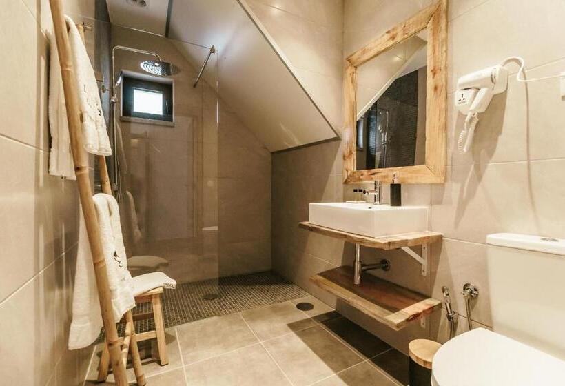 جناح عائلي, Unhais Valley   Country House