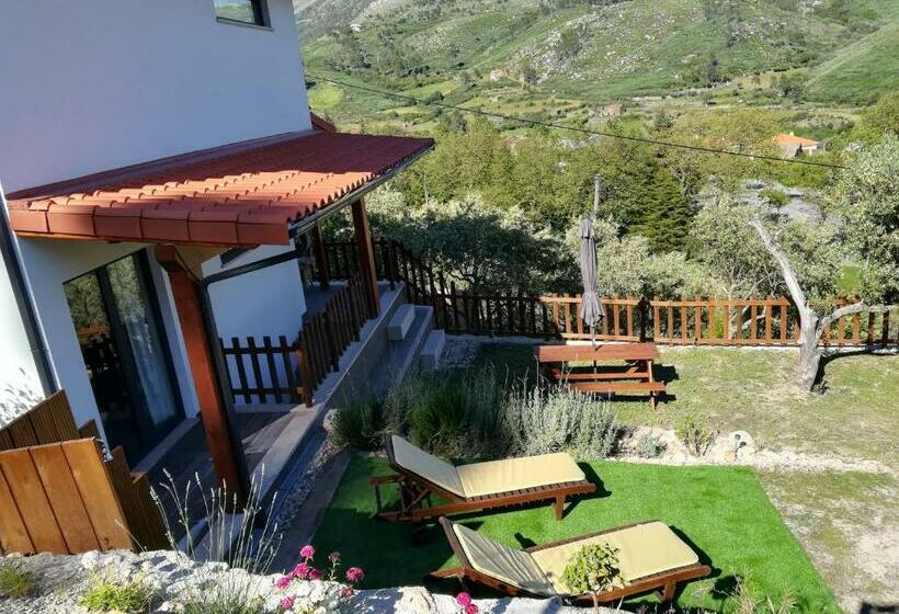 سوییت خانوادگی, Unhais Valley   Country House