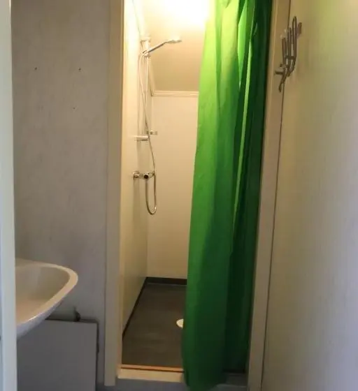 バス共有のスタンダードルーム, Hammarstrand Budget Hotell Lergodset