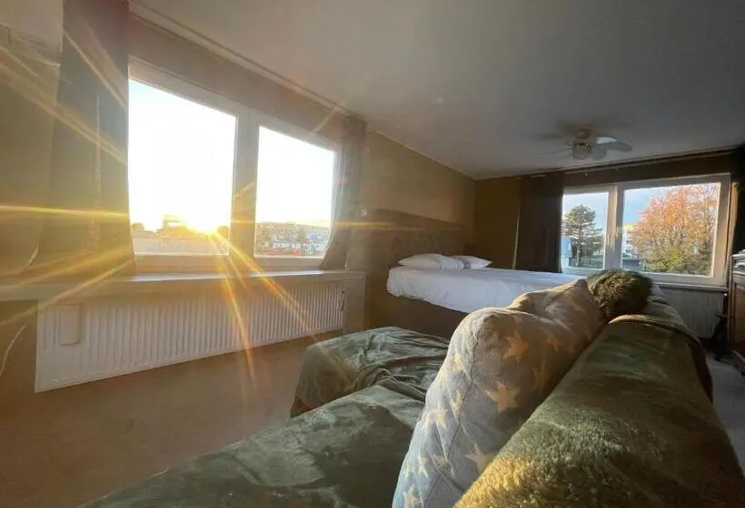 اتاق استاندارد با تخت بزرگ, Amster Houseboat