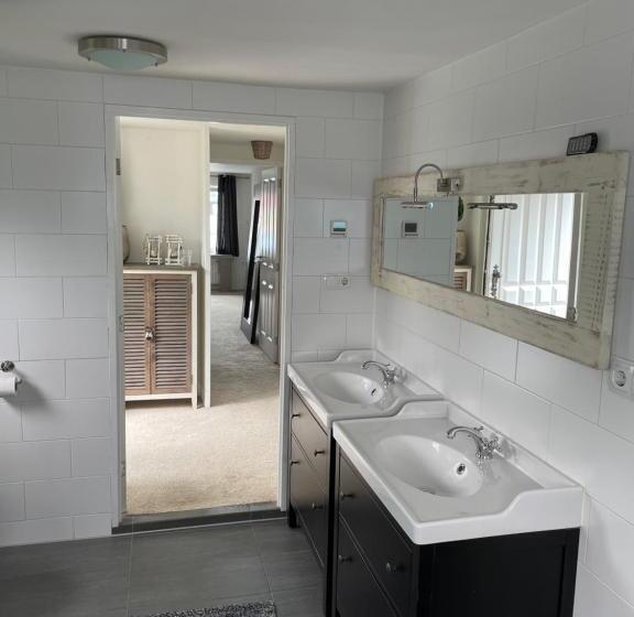 带大床的标准间, Amster Houseboat Bed Without Breakfast