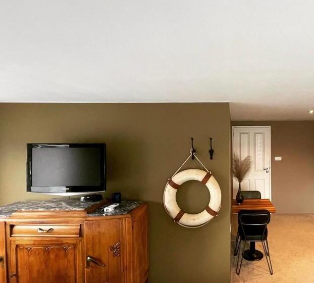 带大床的标准间, Amster Houseboat Bed Without Breakfast