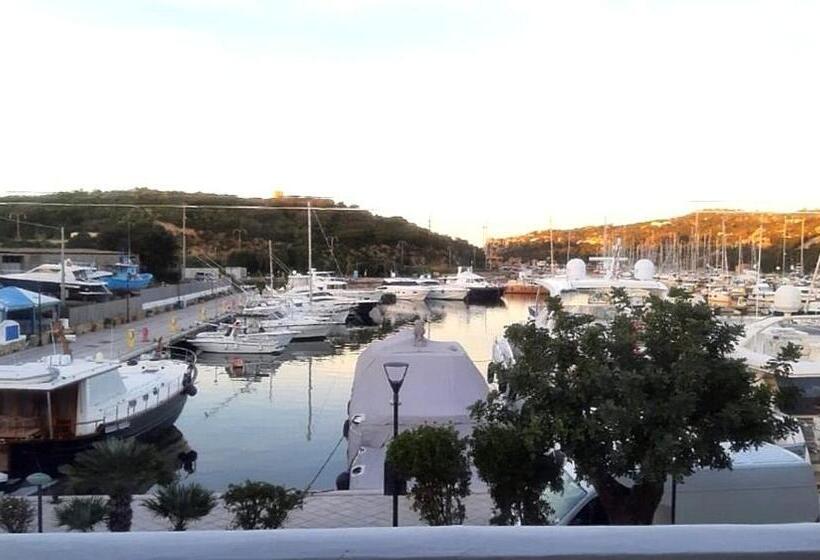 اتاق استاندارد با تخت بزرگ, Relais Du Port