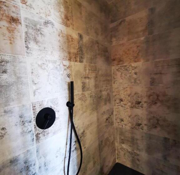 اتاق استاندارد, Relais Du Port