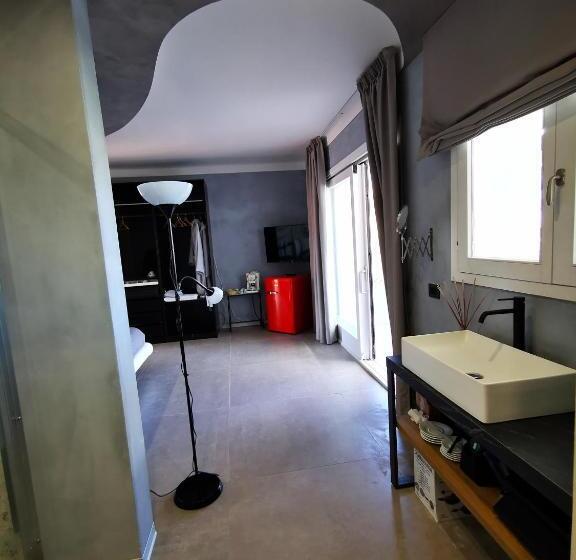 اتاق استاندارد با تخت بزرگ, Relais Du Port