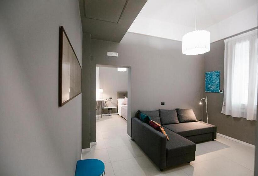 Suite, Awa Mondello
