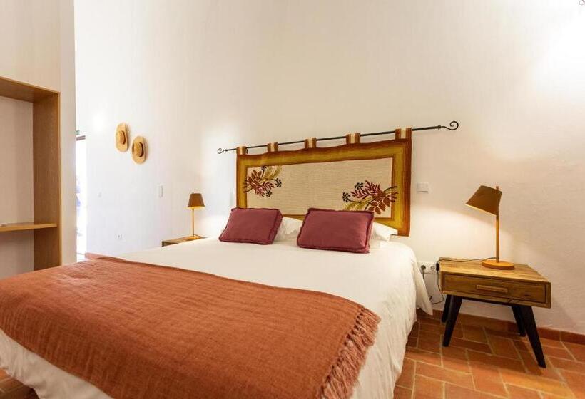 スタンダードルーム, Cerro Da Campaniça