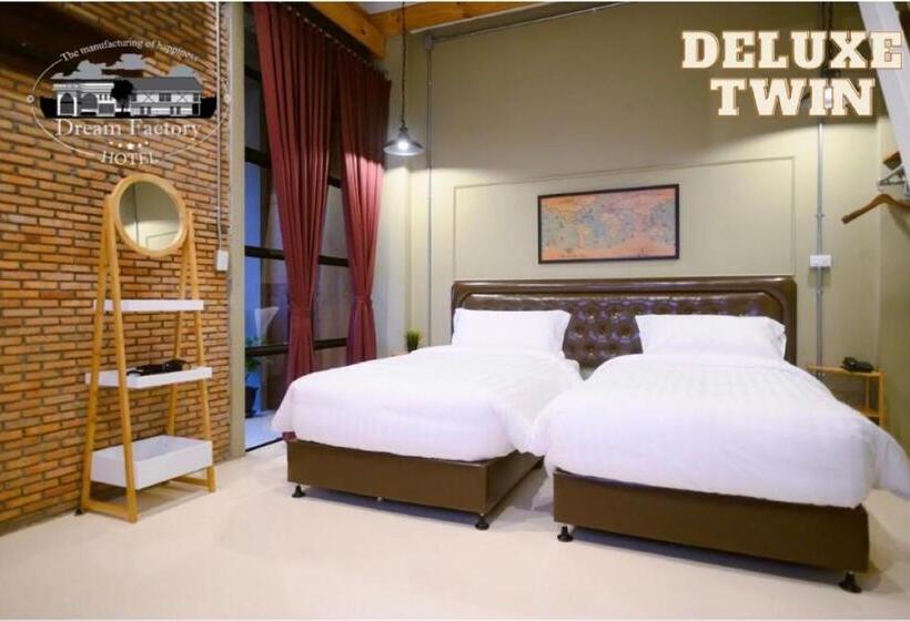 غرفة ديلوكس, Dream Factory