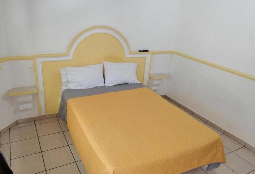 חדר סטנדרט, Kiko