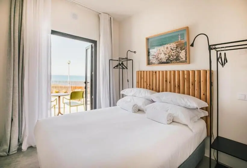 Standard-huone Merinäkymä, Mute Hostel Porto Covo
