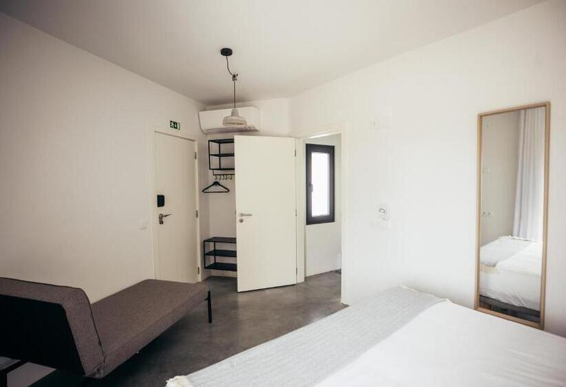 スタンダードルーム, Mute Hostel Porto Covo