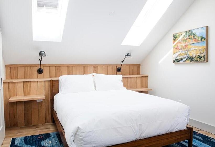 اتاق لوکس, Best Bower