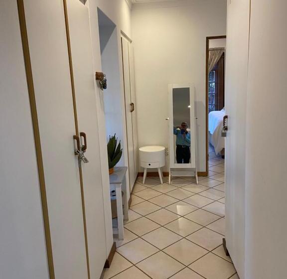 ویلای 2 خوابه, Waterloo Guest House