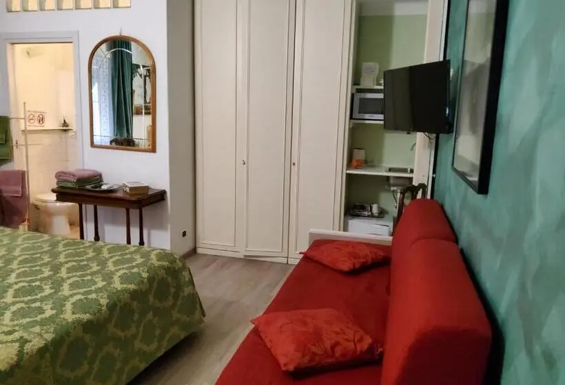 スタンダードトリプルルーム, Annadia Sweet Home B&b