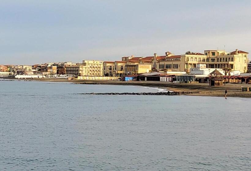 Номер Стандарт Трехместный, Annadia Sweet Home B&b