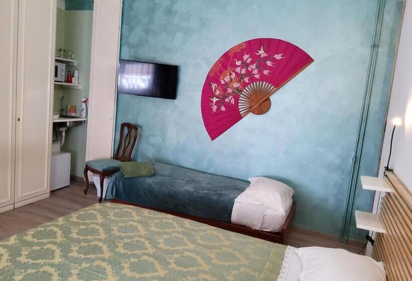 اتاق استاندارد سه نفره, Annadia Sweet Home B&b