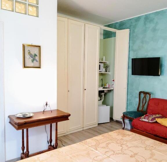 Номер Стандарт Трехместный, Annadia Sweet Home B&b