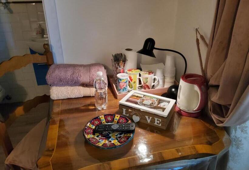 Трехместный Номер Комфорт, Annadia Sweet Home B&b