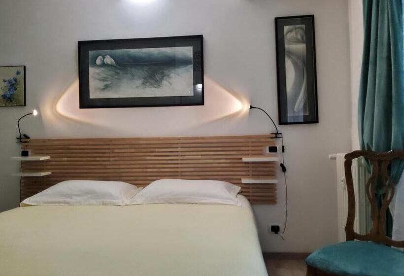 اتاق استاندارد سه نفره, Annadia Sweet Home B&b
