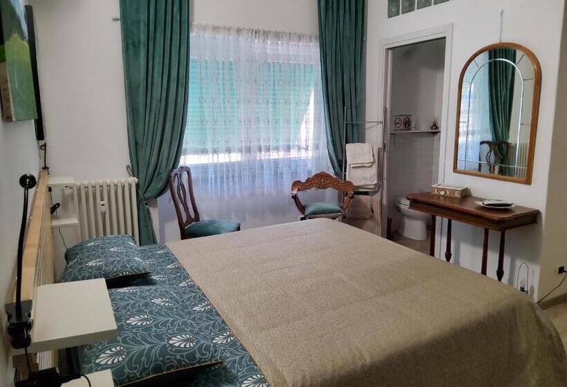 Номер Стандарт Трехместный, Annadia Sweet Home B&b