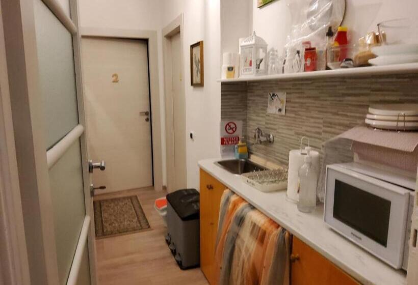 Номер Стандарт Трехместный, Annadia Sweet Home B&b