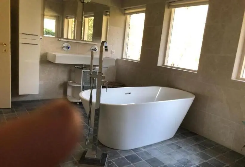 デラックスルーム, B&b Het Zonnehuis Boxtel