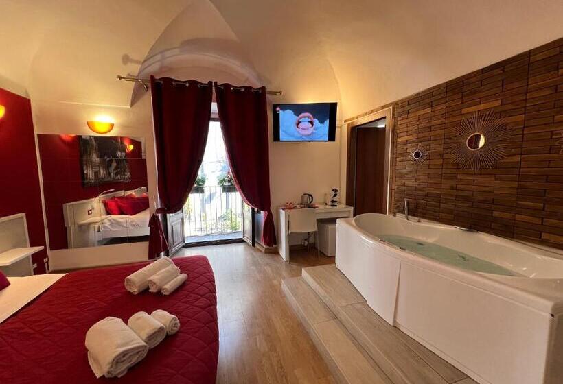 اتاق استاندارد با وان آب گرم, Cantu  Suite