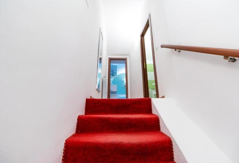 اتاق سوپریور با تخت بزرگ, Cantu  Suite