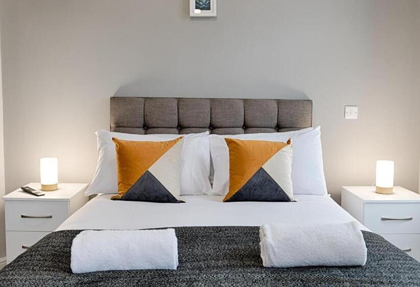 استودیوی استاندارد, Copper House