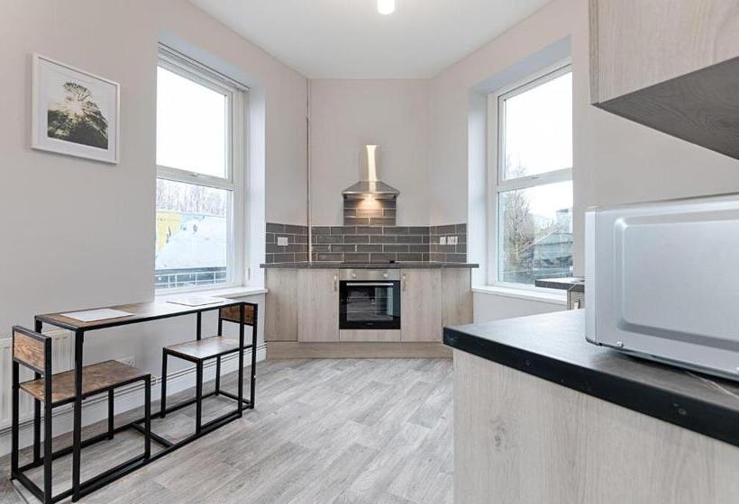 استودیوی استاندارد, Copper House