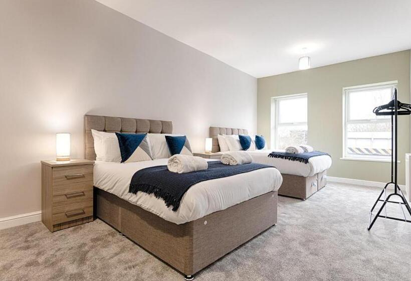 استودیو استاندارد با تخت کینگ, Copper House