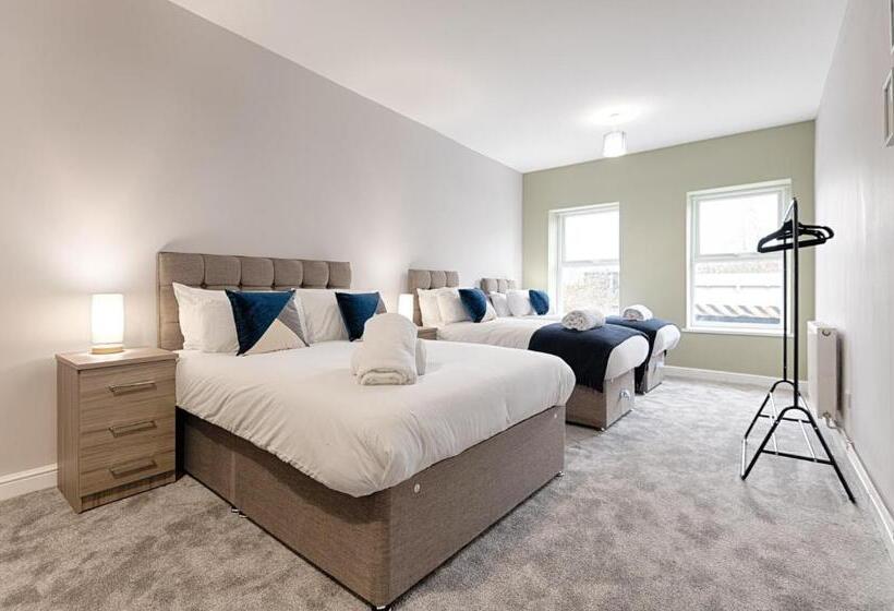 استودیو استاندارد با تخت کینگ, Copper House