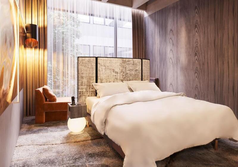 디럭스 룸 킹사이즈 침대, The Emporium Hotel Plovdiv Mgallery Collection