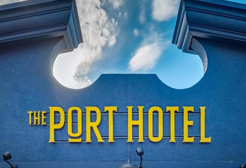 جناح سرير كينج, The Port Of Prescott Boutique