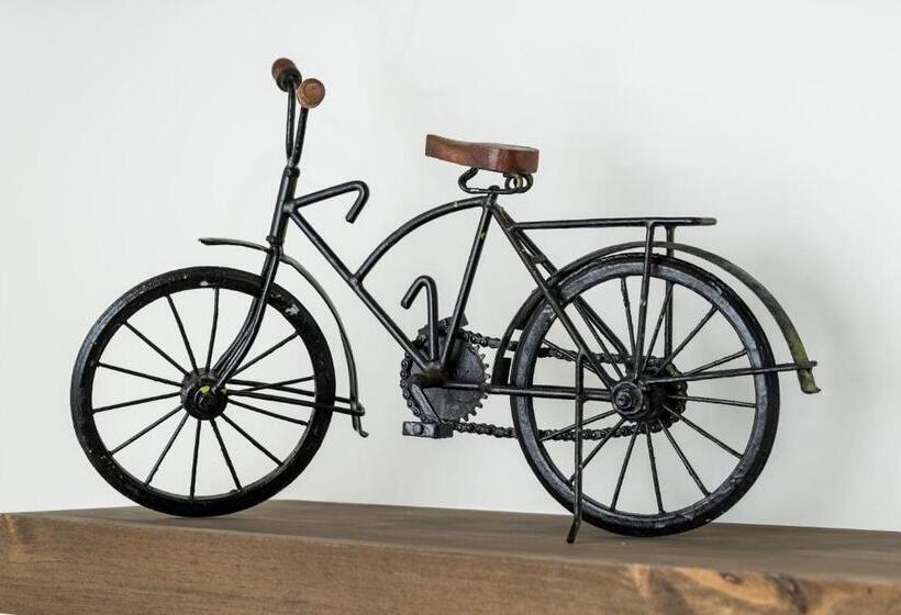 جناح سرير كينج, The Port Of Prescott Boutique