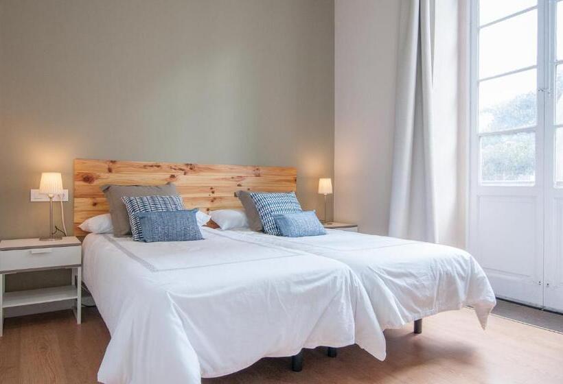 חדר דלוקס עם מרפסת, Urban Suites