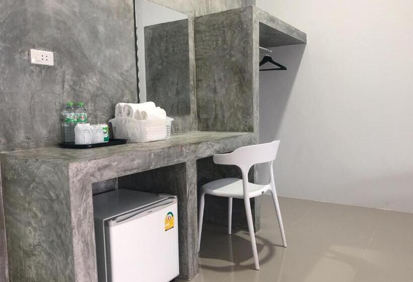 اتاق استاندارد, Pailin Place