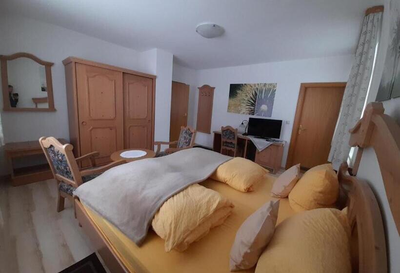 스탠다드 룸 산 전망, Pension Waldeck Fleckl