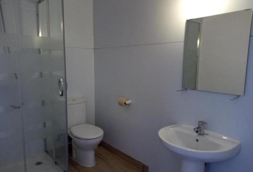 4인용 스탠다드 룸, Albergue Fresno De Cantespino   La Tormenta