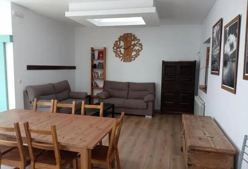スタンダードルーム, Albergue Fresno De Cantespino La Tormenta